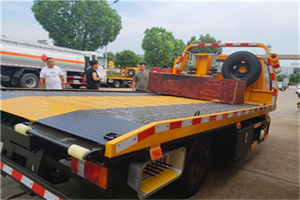 泰顺附近拖车电话号码服务